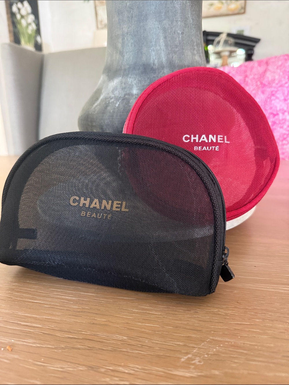 CHANEL Beauté Black and Pink Mesh Cosmetic Pouches